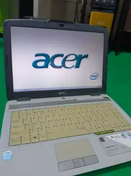 Laptop Acer Intel Dual Qure Ram 2 Gb Hdd 320 gb. 14 inc. 

Windows 7