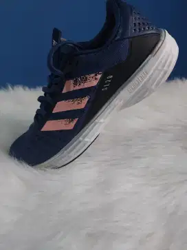 Sepatu Adidas EG2051