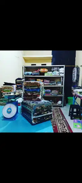 Lowongan Laundry cuci setrika