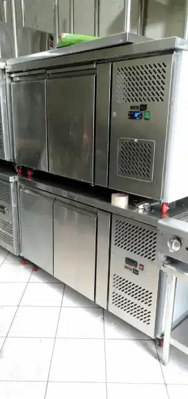 Di jual peralatan resto ex cafe siap pakai