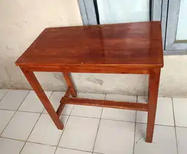 Meja kayu jati belanda kokoh serbaguna