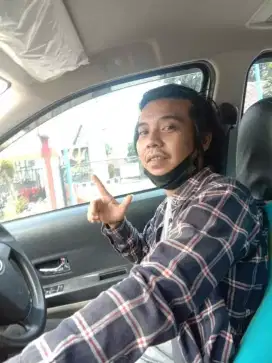 Saya mencari pekerjaan supir/supir pribadi