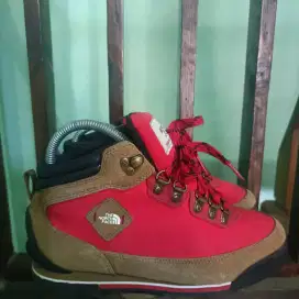 The North face shoes