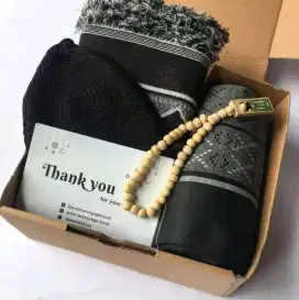 HAMPERS NIKAH SOUVENIR KADO ULANG TAHUN PAKET IBADAH