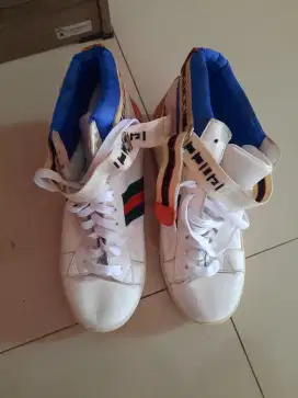 Sepatu wanita guci size 40 keren dan mulus kulit lembut made in italy