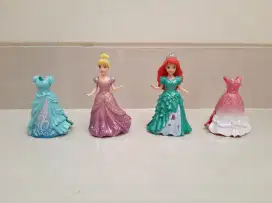 Mainan Cinderella dan Little Mermaid Ariel