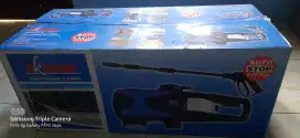 Penyemprot air okinawa