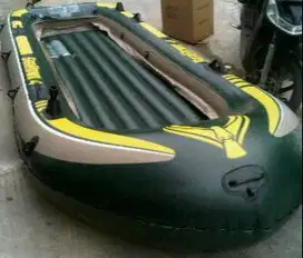 Perahu Karet Seahawk 4 Boat Set INTEX