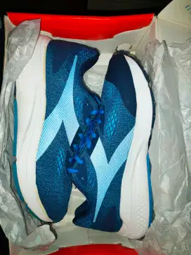 (BRAND NEW) Diadora Kuruka 4 Blue