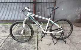 Polygon MTB Sepeda Hybrid Heist 4.0 Rare Jarang Ada