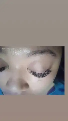 Eyelash extension