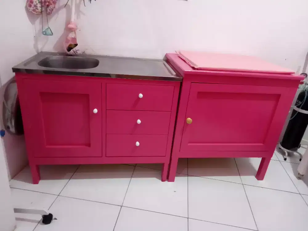 Meja custom wastafel