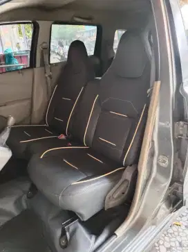 Cover sarung jok mobil semua rapih dan berkualitas