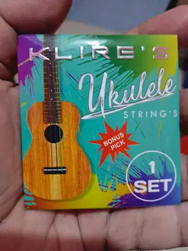 Senar Ukulele Warna Warni