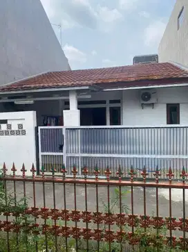 Dijual Rumah Malaka Sari, Duren Sawit, Jakarta Timur