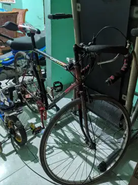 Sepeda Balap Klasik Ringan Murah Meriah Ngebut