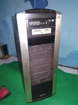 Casing PC jadul Full tower Cm stacker 810