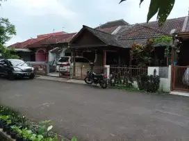 DISEWAKAN RUMAH STRATEGIS ANTAPANI (KOMP. PRATISTA)