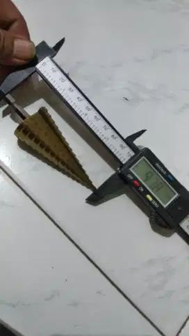 Sigmat, mistar jajar, alat ukur ketebalan