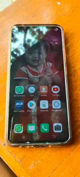 Vivo v19 dgn ram 8 hrg nett