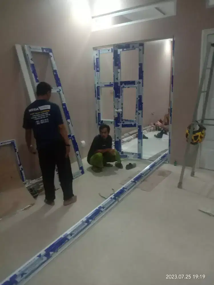 Jasa pemasangan kaca dan kusen almunium sejabodetabek