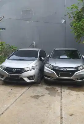 Sewa / Rental mobil matic lepas kunci murah Jakarta Depok