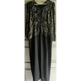 Baju pesta wanita