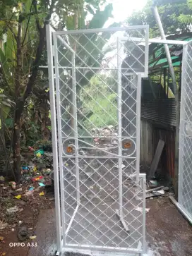 Teralis wajik white