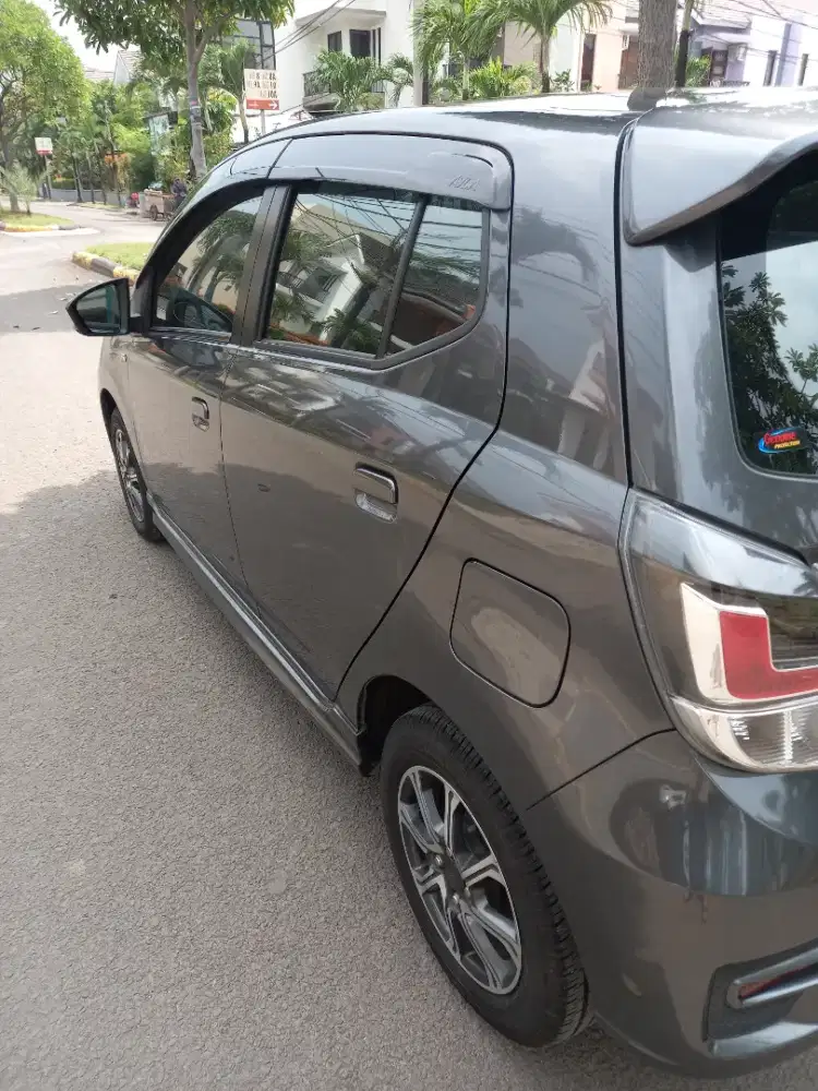 Daihatsu ayla th 2022 type 1.2 R th 2022