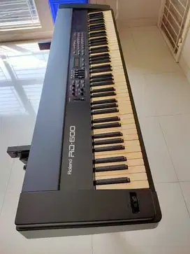 Piano Roland Rd 600 Legend dan Gress banget