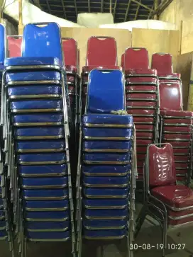 Kursi susun murah