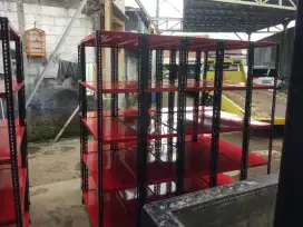 rak besi merah bisa di kintun kang