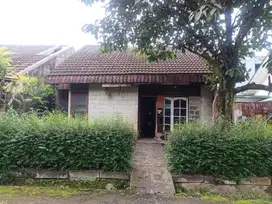 Dijual rumah BTN hitung tanah