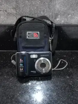 Samsung Digimax S500 (Digital Camera)