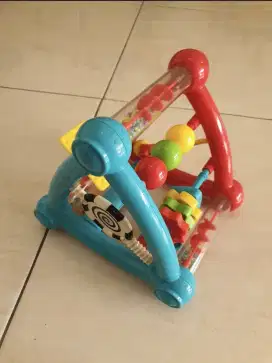Mainan motorik anak