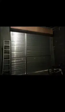 Catur rolling door