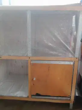 Kandang kucing 2 tingkat blm lama pakai ukuran 1meter kurleb