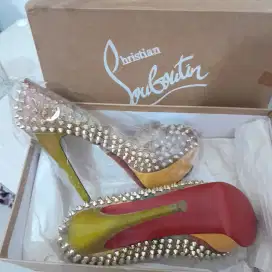 Sepatu Original Brand Christian Louboutin