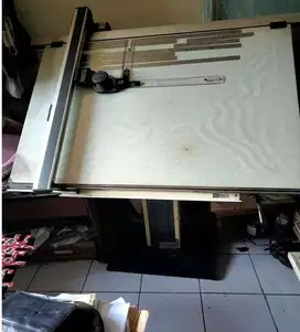 Meja dan mesin Gambar Mutoh