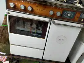 Kompor dan oven bekas murah