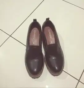 Sepatu Wanita Casse uk. 38