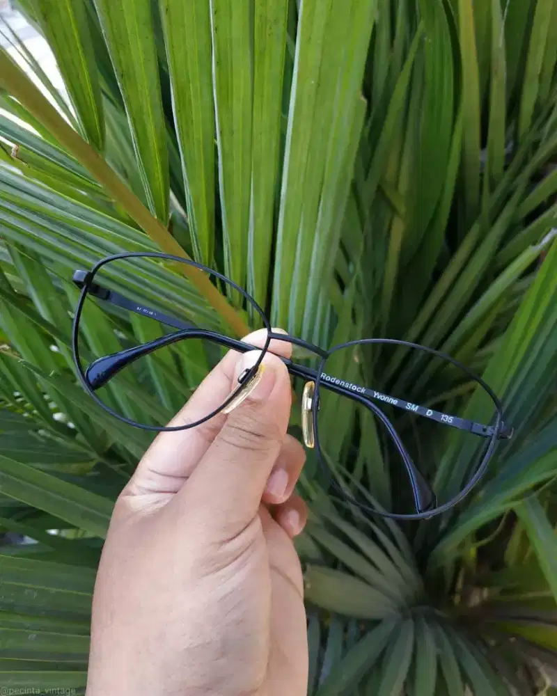 Kacamata vintage merk Rodenstock Yvonne 2736