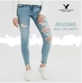 Celana Jeans American Eagle Ripped
