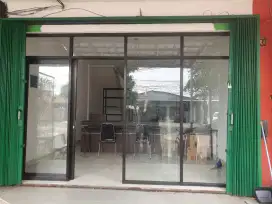 Spesialis kaca .almunium ,1hari jadi