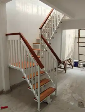 tangga rebah tangga besi kayu