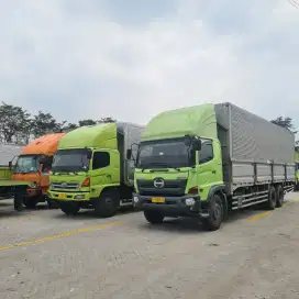 Sewa Truk tronton wingbox ready 20 unit tiap hari