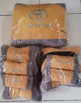 Bantal mobil toyota custom kuning abu