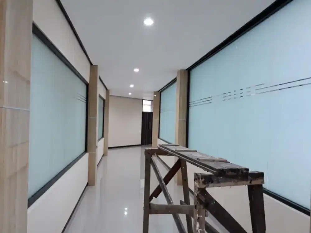 Sedia pasang sticker sunblast berbagai motif