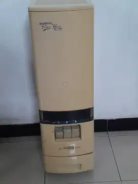 Dijual Segera Rice Box Maspion Kapasitas 28 Kg