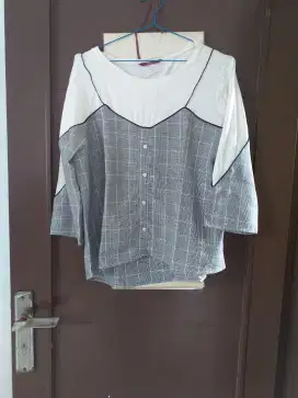 Dijual atasan blouse bahan katun merk. Mall 100%prrmium